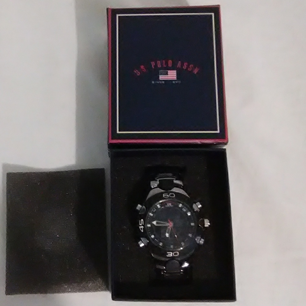 Mens U. S. Polo Assn. Watch - Picture 1 of 8